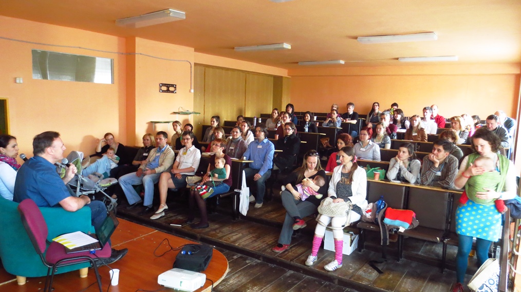 Obecenstvo na Seminári domáceho vzdelávania 2014